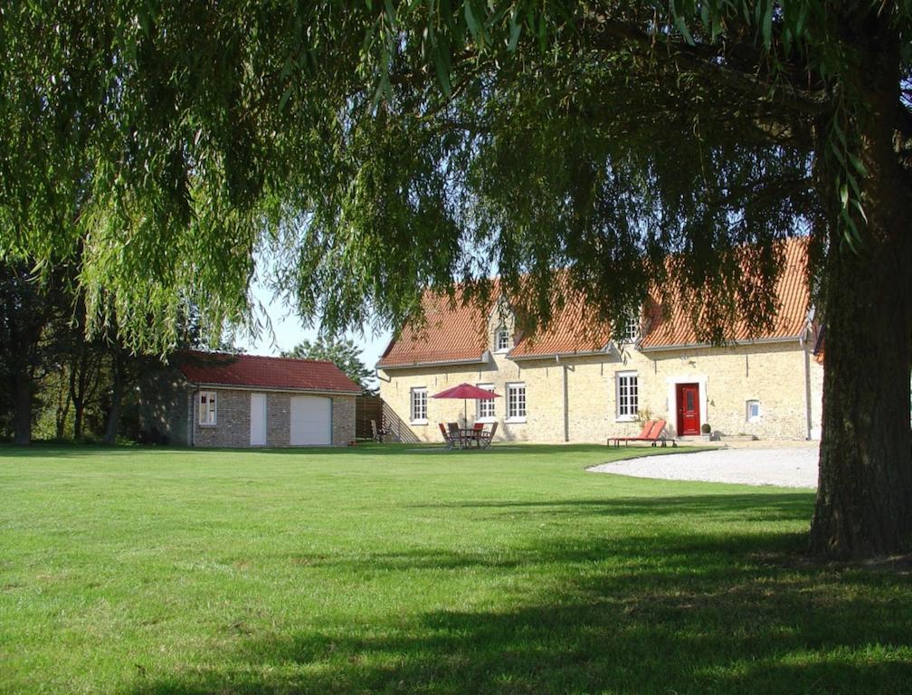 La Haute Muraille Bed & Breakfast Saint-Folquin Eksteriør bilde